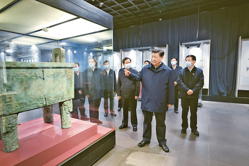 习近平：为实现党的二十大确定的目标任务而团结奋斗